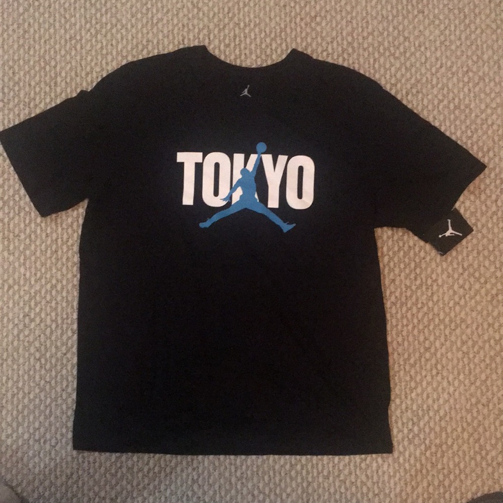 NWT - Nike Air Jordan Tokyo Short Sleeve T-Shirt